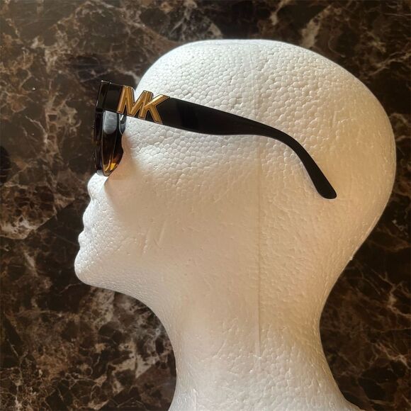 Michael Kors Karlie Women's Square Frame Sunglasses Multicolor Tortoise Shell - Picture 9 of 15